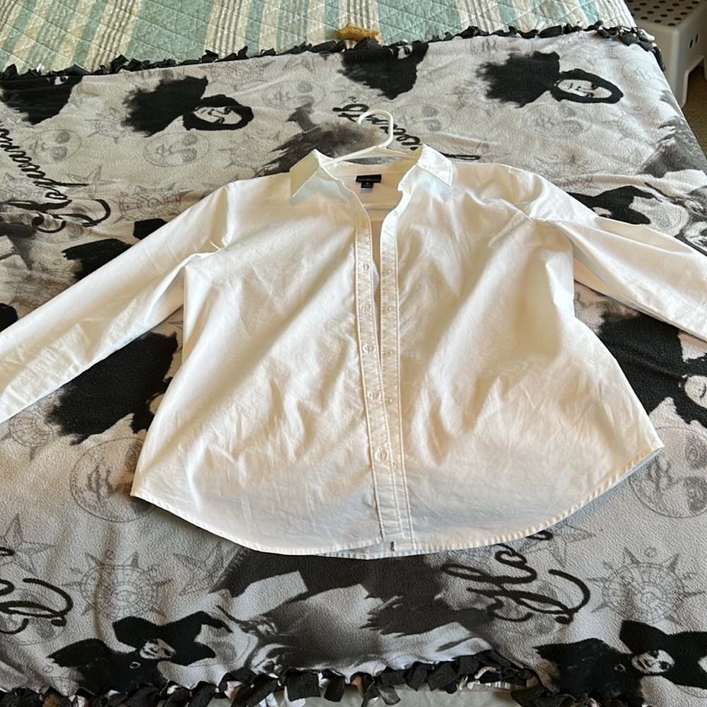 Worthington white button down.